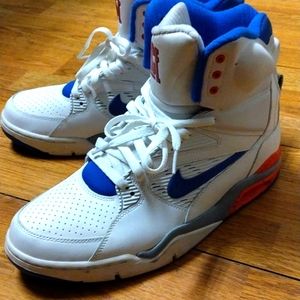 NIKE AIR COMMAND FORCE SIXERS